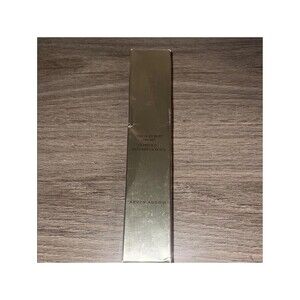 Kevyn Aucoin Gold Soft Buff Brush